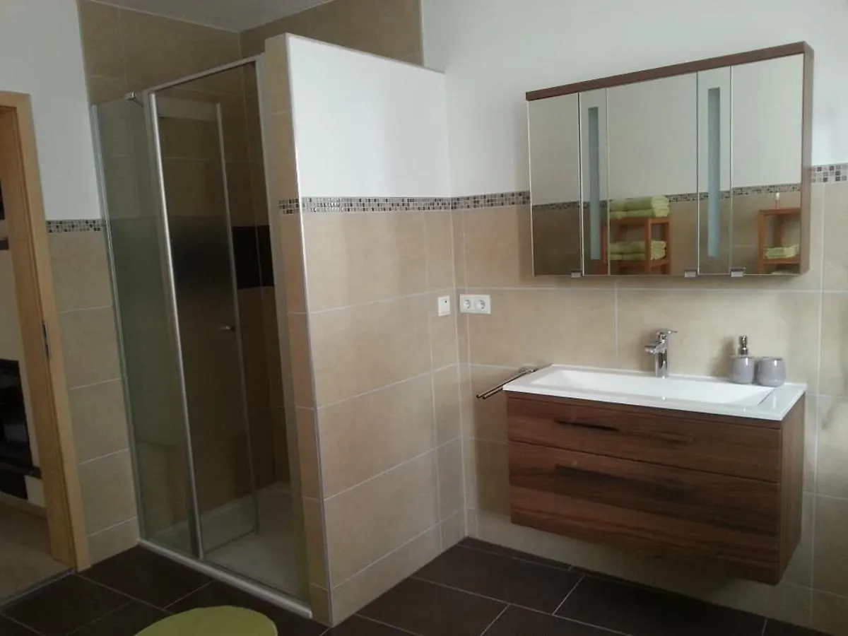 Ferienwohnung und Sommerhaus unter der Burg Falkenberg  Falkenberg (Tirschenreuth)